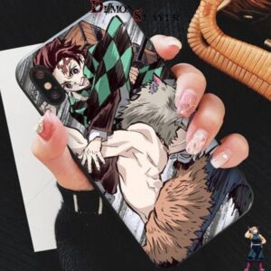 Coque iPhone Demon Slayer Tanjiro face à Inosuke
