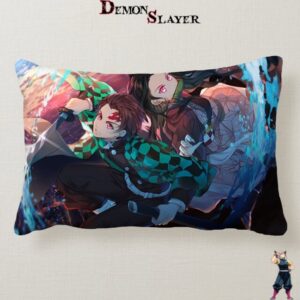 Coussin Demon Slayer avec Tanjiro et Nezuko en attaque