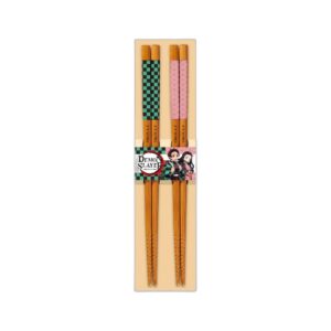 2 paires de baguettes Tanjiro et Netsuko