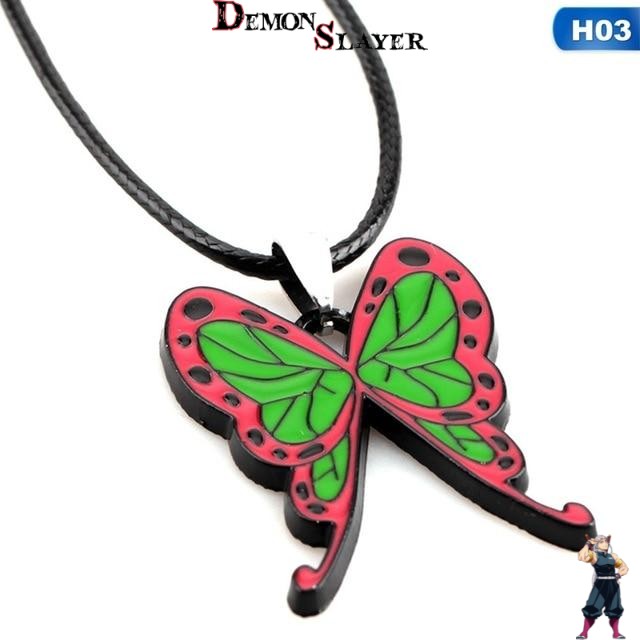 Collier Shinobu Kocho motif papillon Demon Slayer